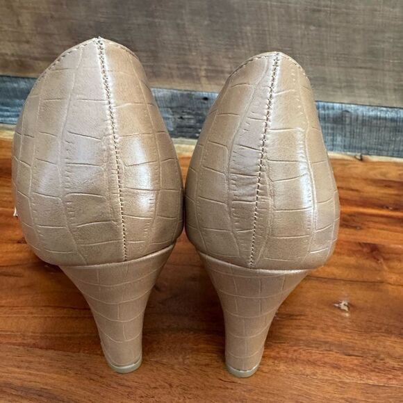 WINDY STATEMENT MARY JANE PUMP HEELS beige sz 11 - Picture 5 of 9